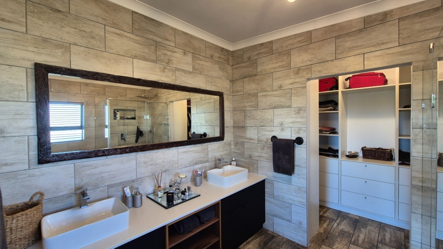 To Let 3 Bedroom Property for Rent in Myburgh Park Western Cape